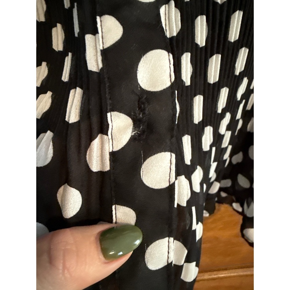Serenade New York Women's XL Black White Polka Dot Pleated‎ Long Sleeve Blouse - Picture 3 of 3